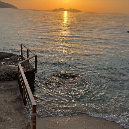Hotel Kristera Vlorë Exteriér fotografie