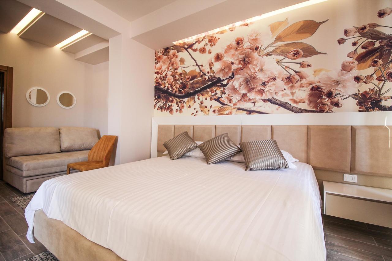 Hotel Kristera Vlorë Exteriér fotografie